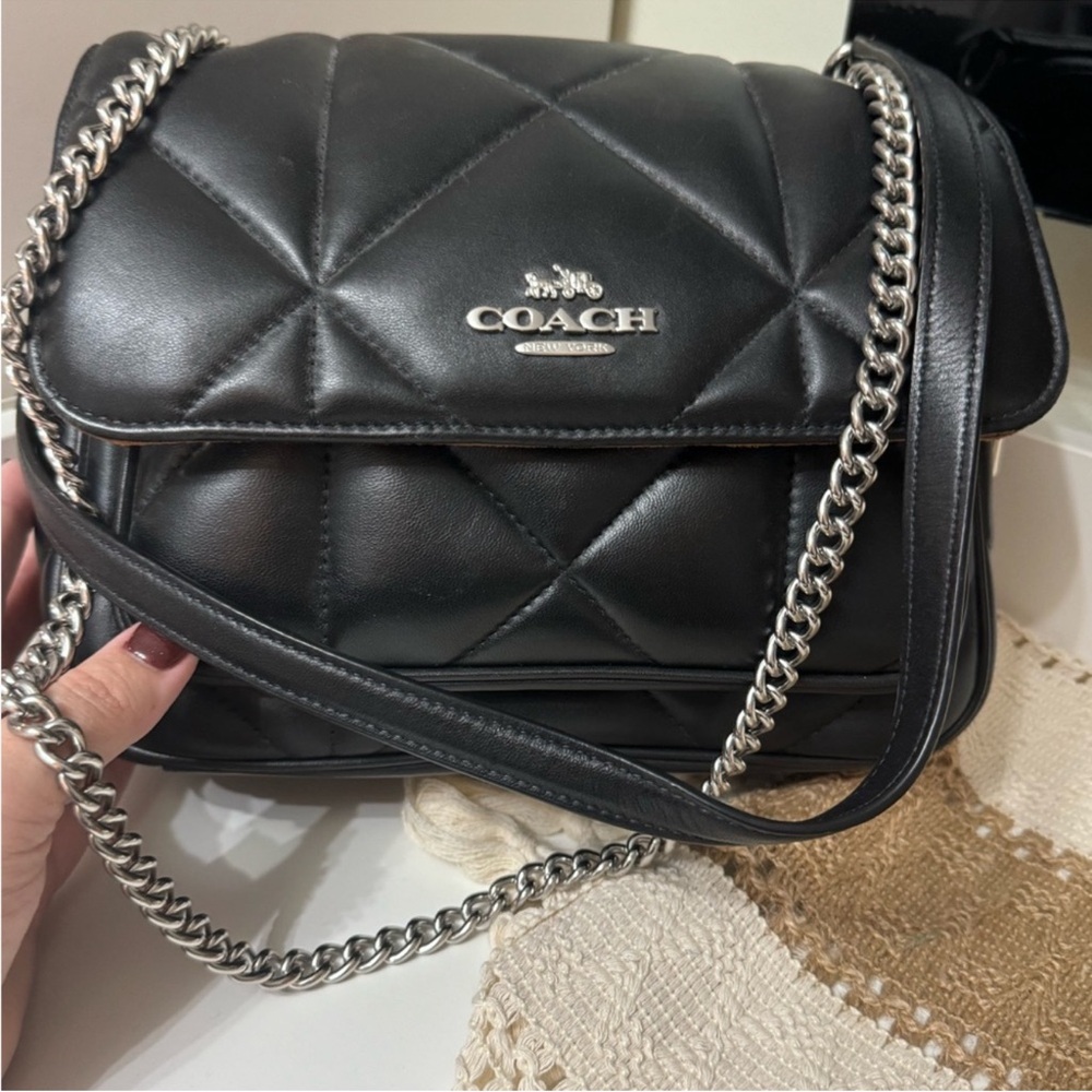 Coach Klare 25 Puffy Diamond Leather Quilting